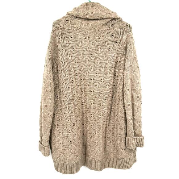 Vince Size Medium Long Sleeve Knit Sweater Tan w/ Pockets Warm Winter Wear Wool - Picture 2 of 5